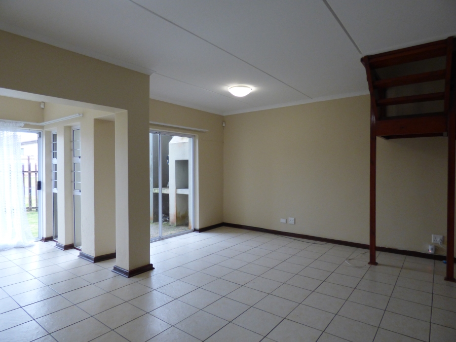 2 Bedroom Property for Sale in Emerald Heights Eastern Cape